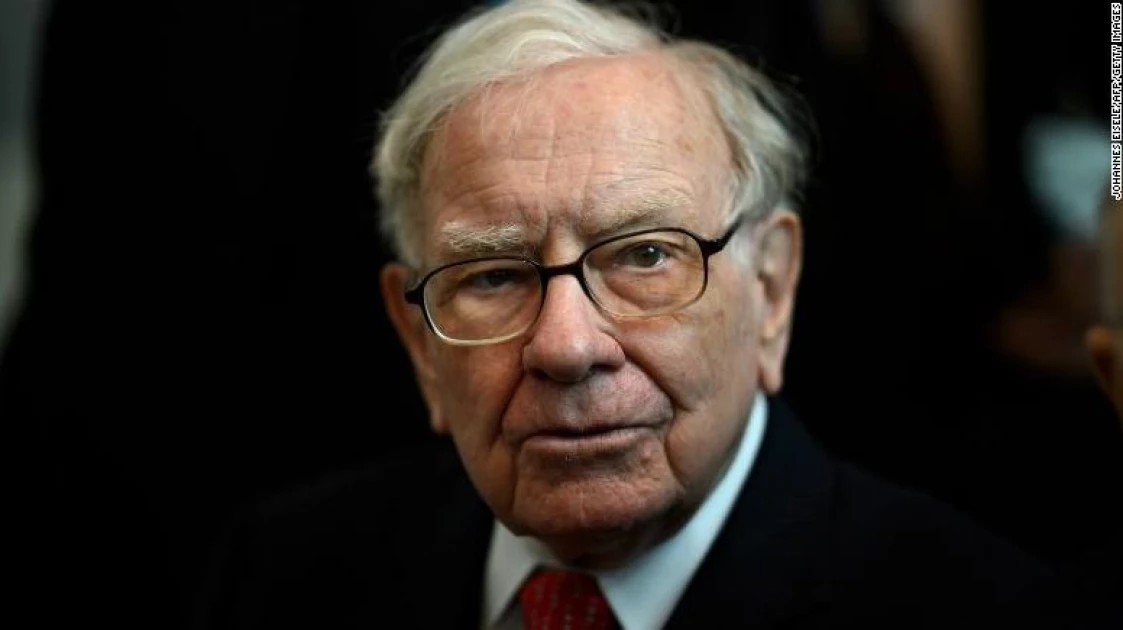 Someone paid Ksh 2.3 billion for a steak lunch with Warren Buffett