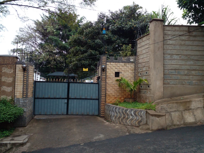 Thugs break into DPP Noordin Haji's Nairobi residence