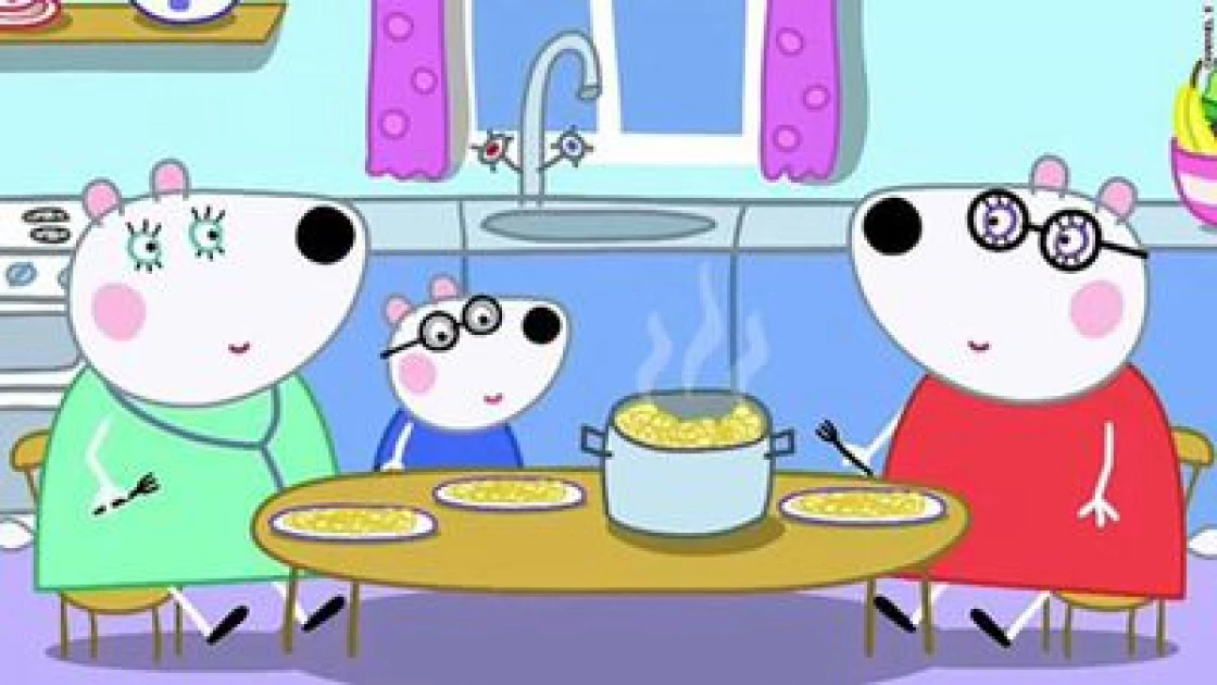 Popular children's show 'Peppa Pig' introduces first same-sex couple