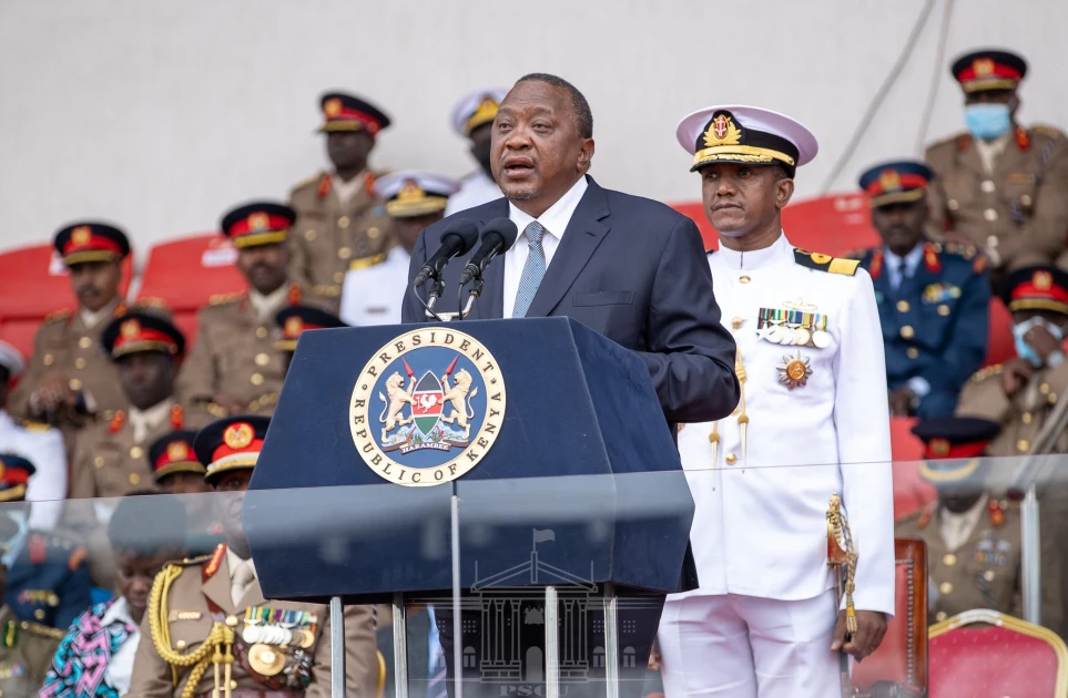 President Kenyatta thanks Kenyans for supporting his gov't as KDF bids him farewell